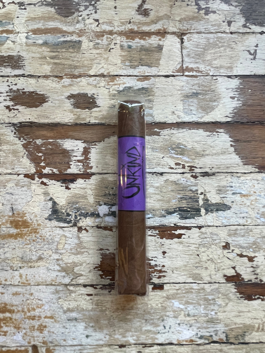 Blackbird - Unkind - Robusto Con Calificaciones - Century Premium Cigars