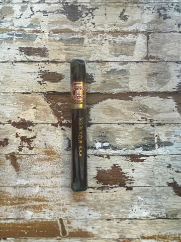 Arturo Fuente Flor Fina 8-5-8 Maduro Toro Stick